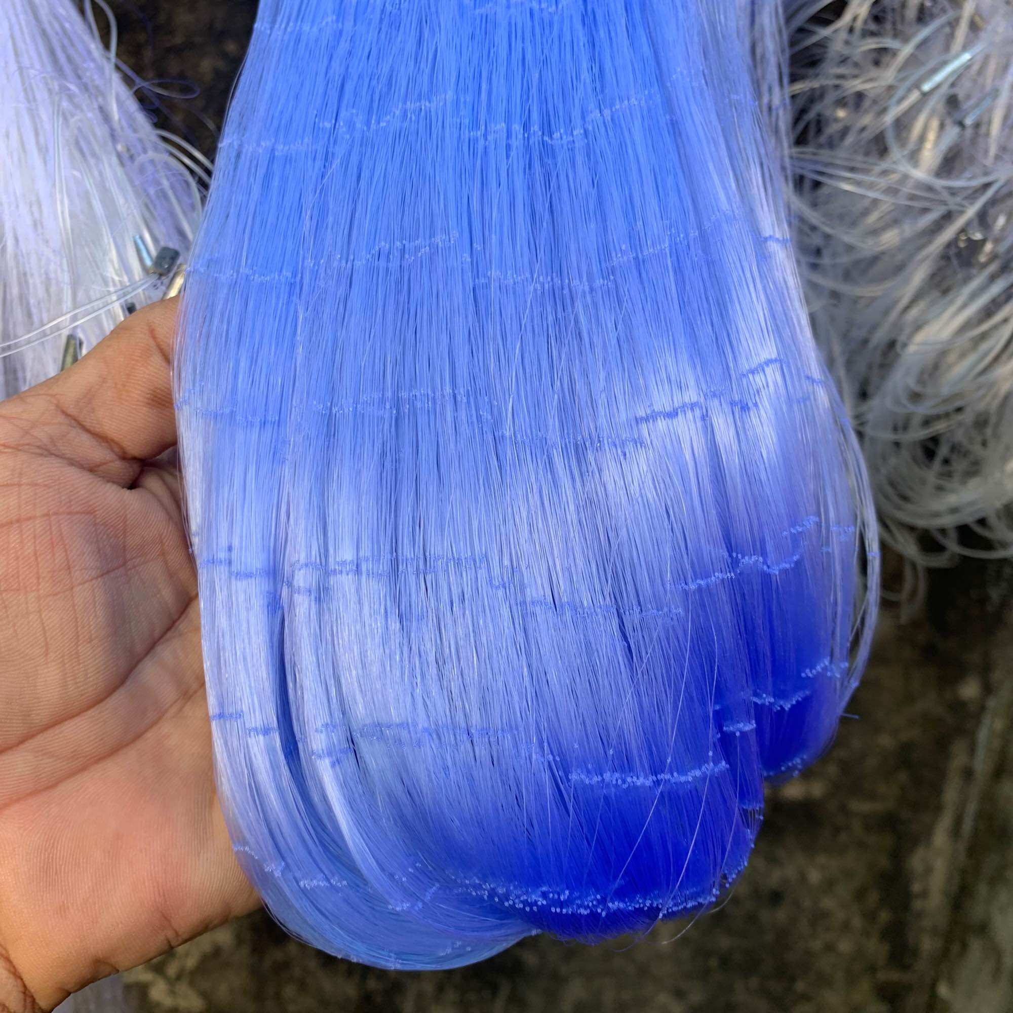 Lưới 3 màng cao 2m và 3m, dài 80m .! cở lưới 4p5 ( then 2,25cm), 5phân ( then 2,5cm), 6phân (then 3cm), 7phân (then 3,5cm), 8phân ( then 4cm), 10phân (then 5cm), 12phân (then 6cm).! Anh chị nhớ áp mã miễn phí vận chuyển trước khi đặt hàng nhé.!