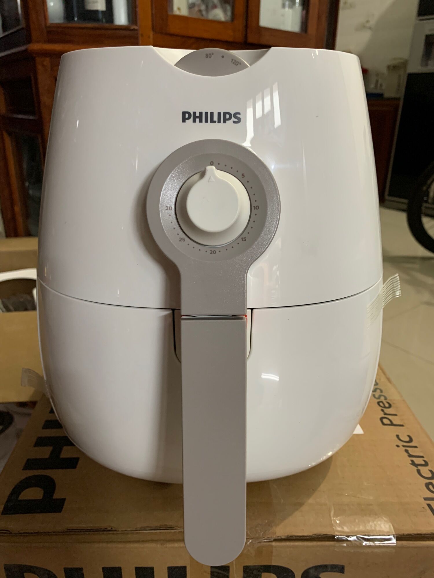Nồi chiên không dầu Philips HD9216 3 lít