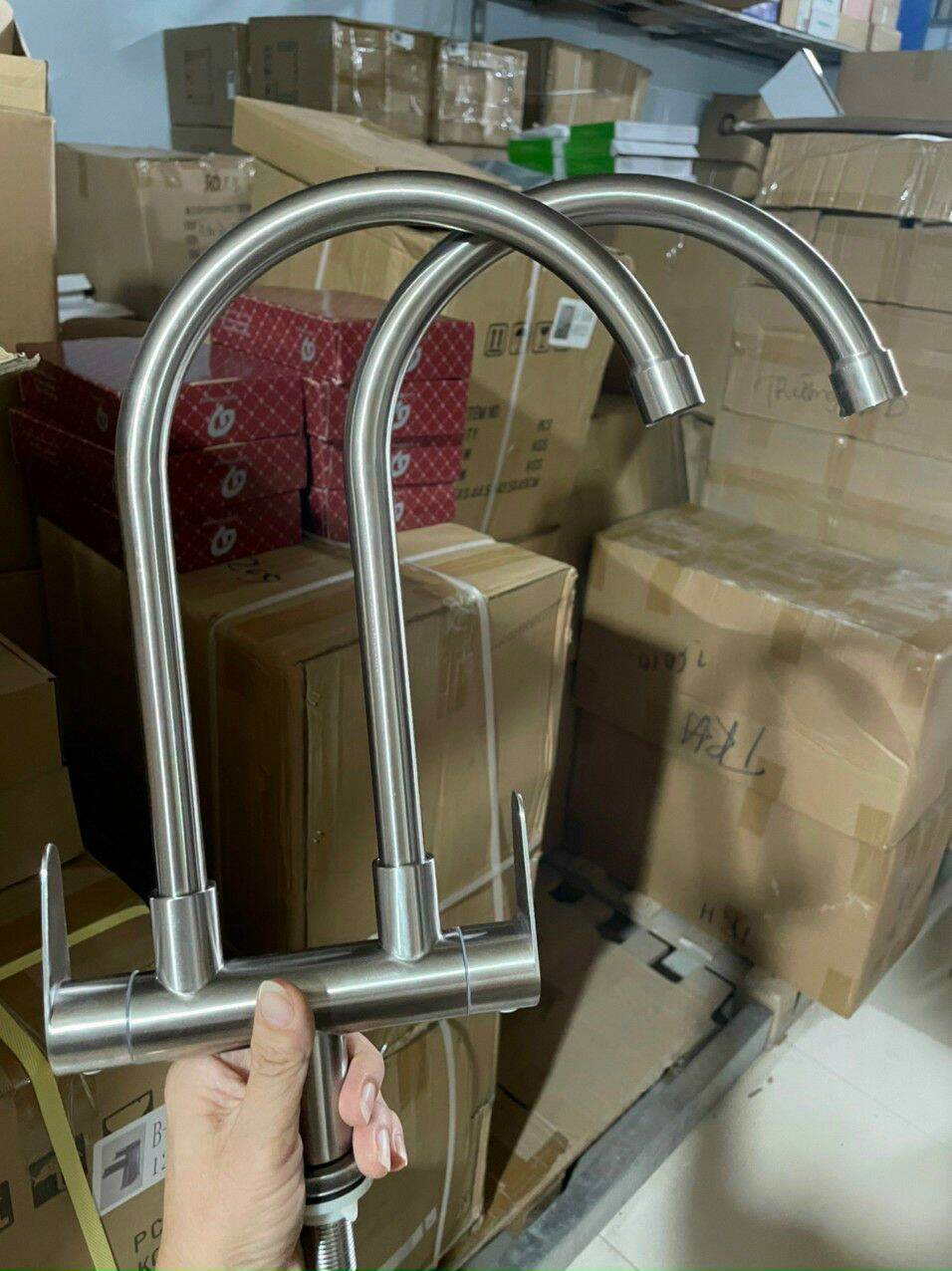 [HCM]Vòi rửa chén lạnh giá gốc 950000đ