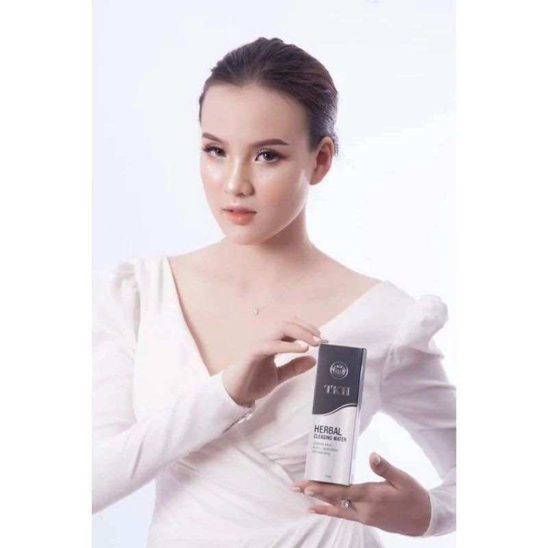 SỮA RỬA MẶT DETOX TRẦN KIM HUYỀN