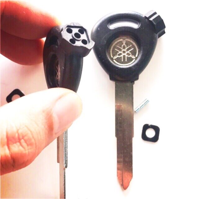 Pair of Yamaha Nozza Grande Car Key Blanks