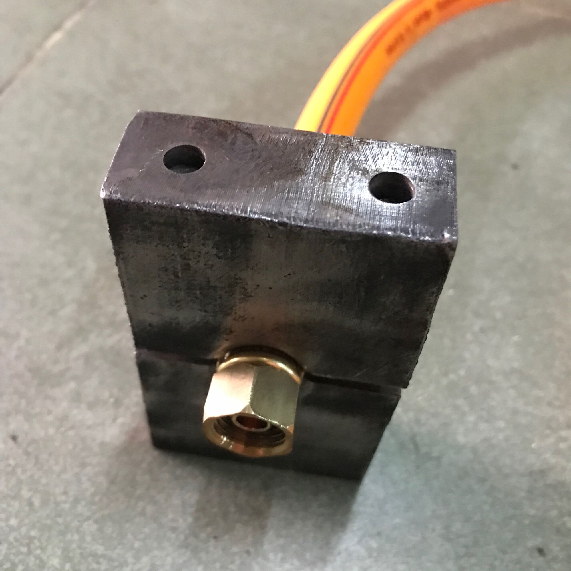 Cục bấm đầu kèm 20 cái khoen thau 8.5mm