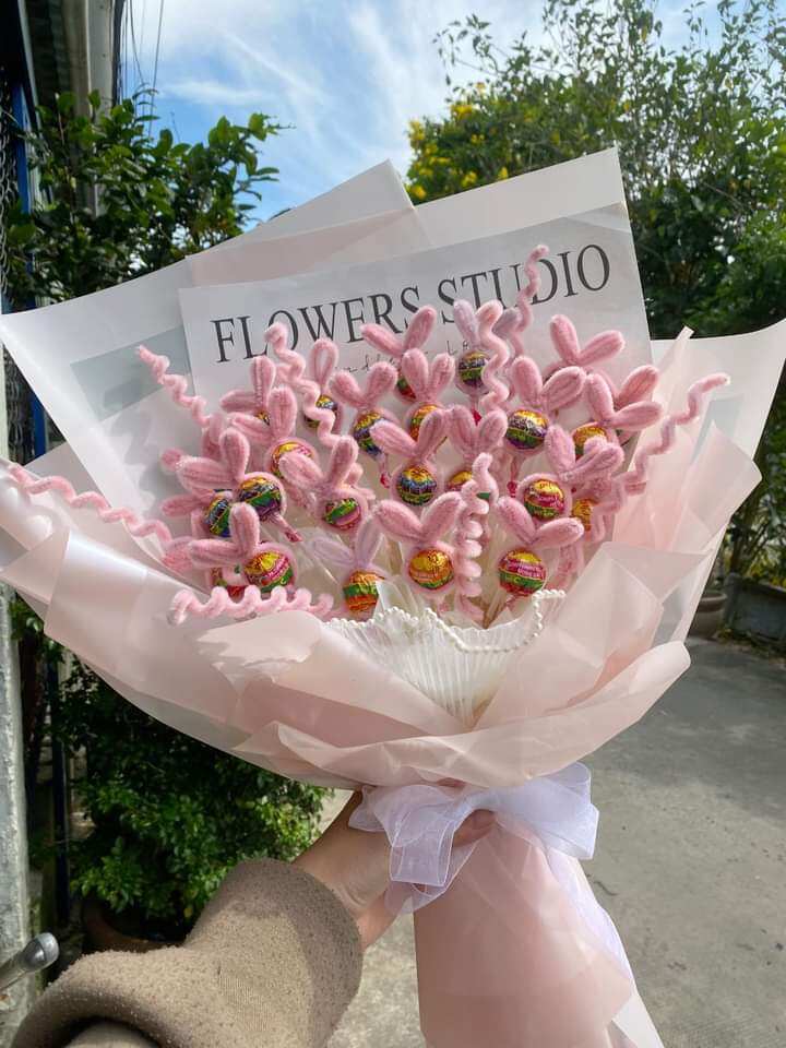 bó hoa kẹo mút giáng sinh