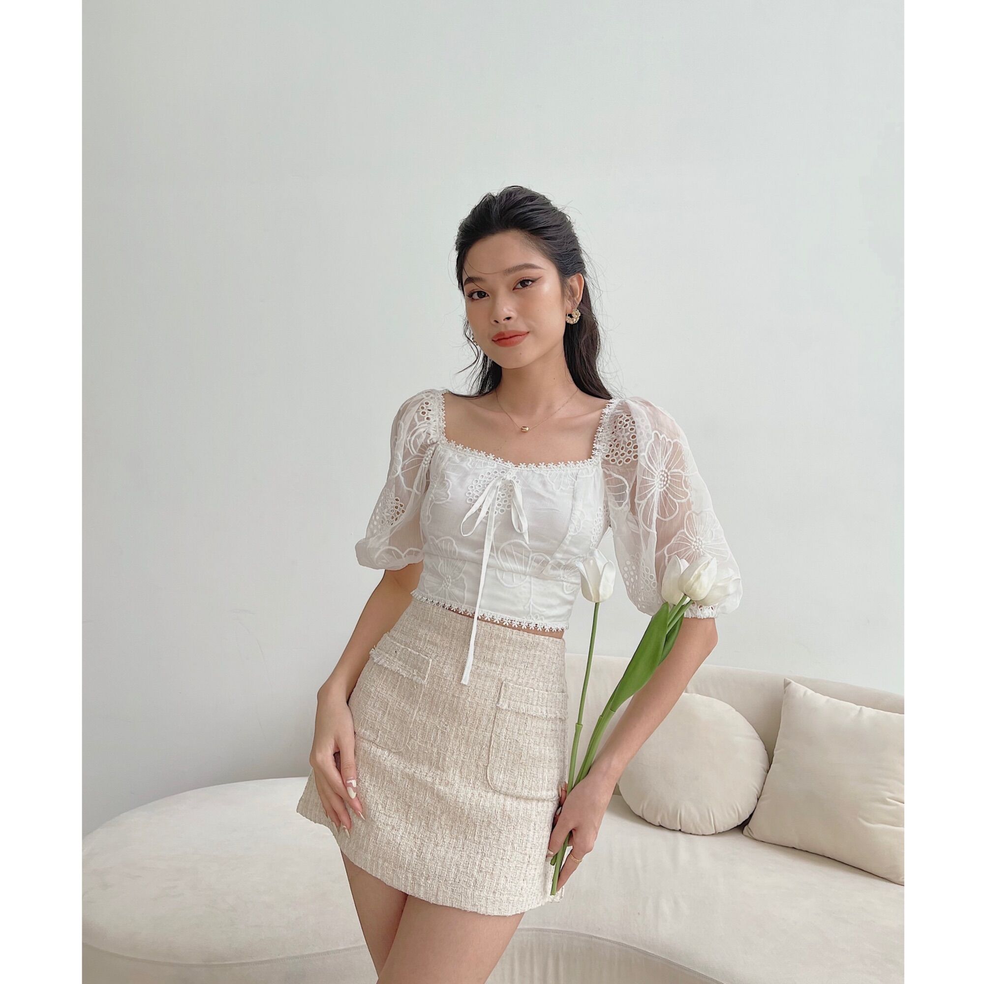 Áo croptop kiểu nữ ôm eo phối ren Stacey Top Lucetfashion