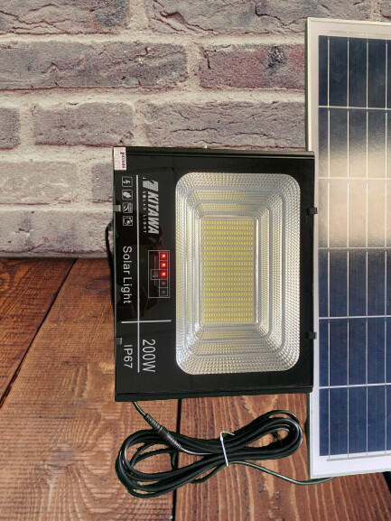 đèn năng lượng mặt trời Kitawa DP1200 200W