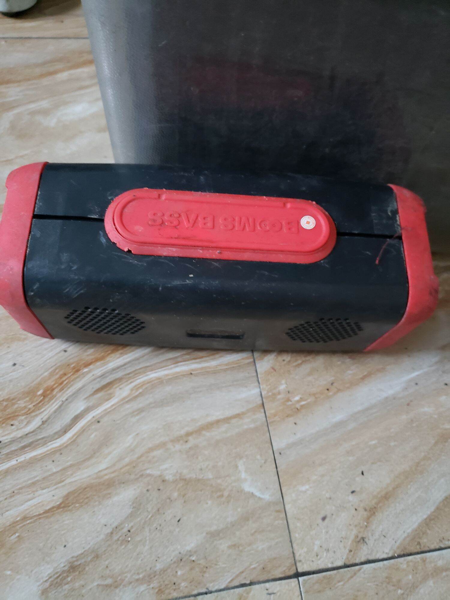loa Bluetooth cũ hỏng cần sửa chưa