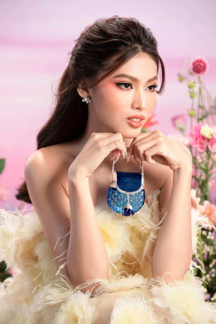 Nước hoa túi xách HD