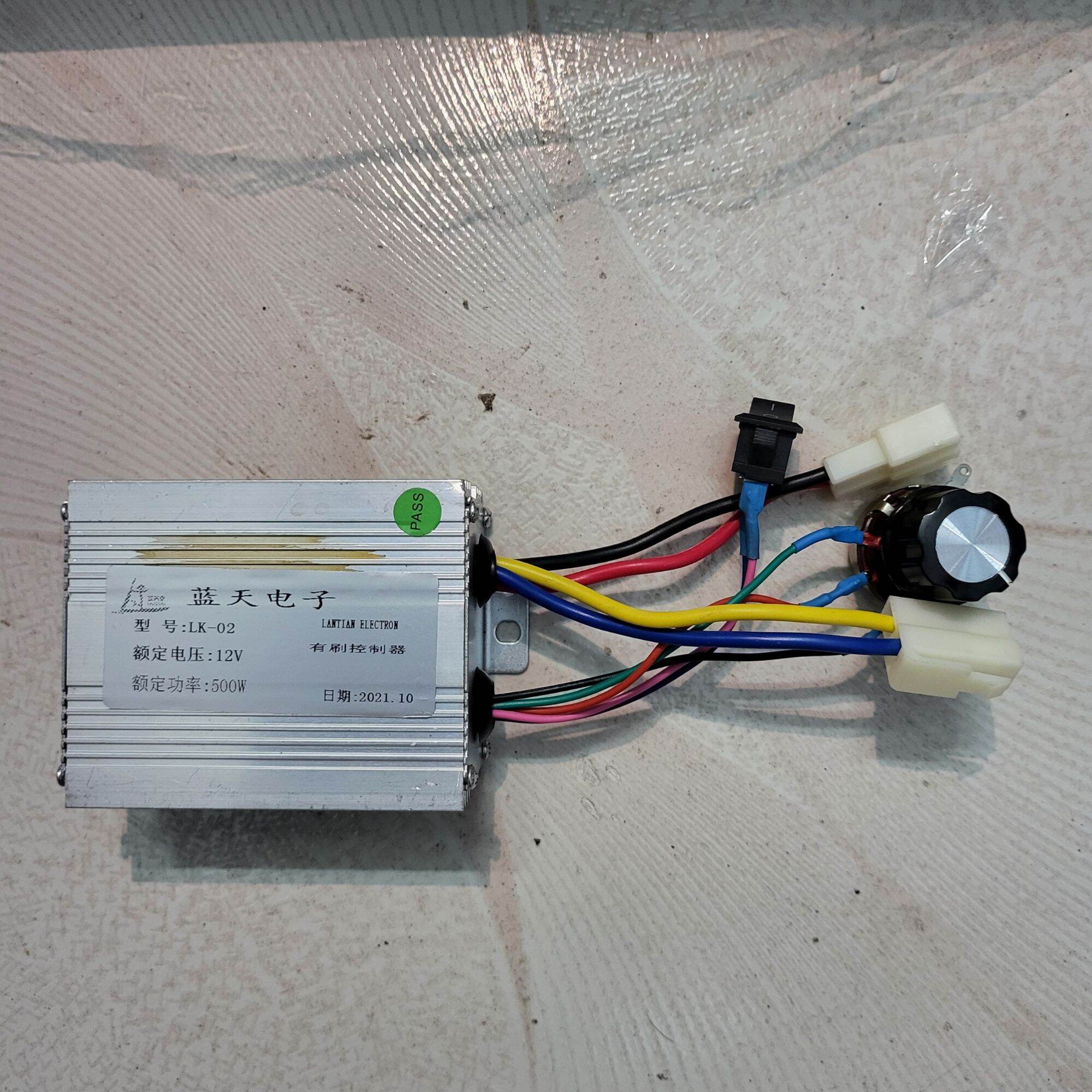 Bộ điều khiển tốc độ motor 12v 500w dùng chiết áp