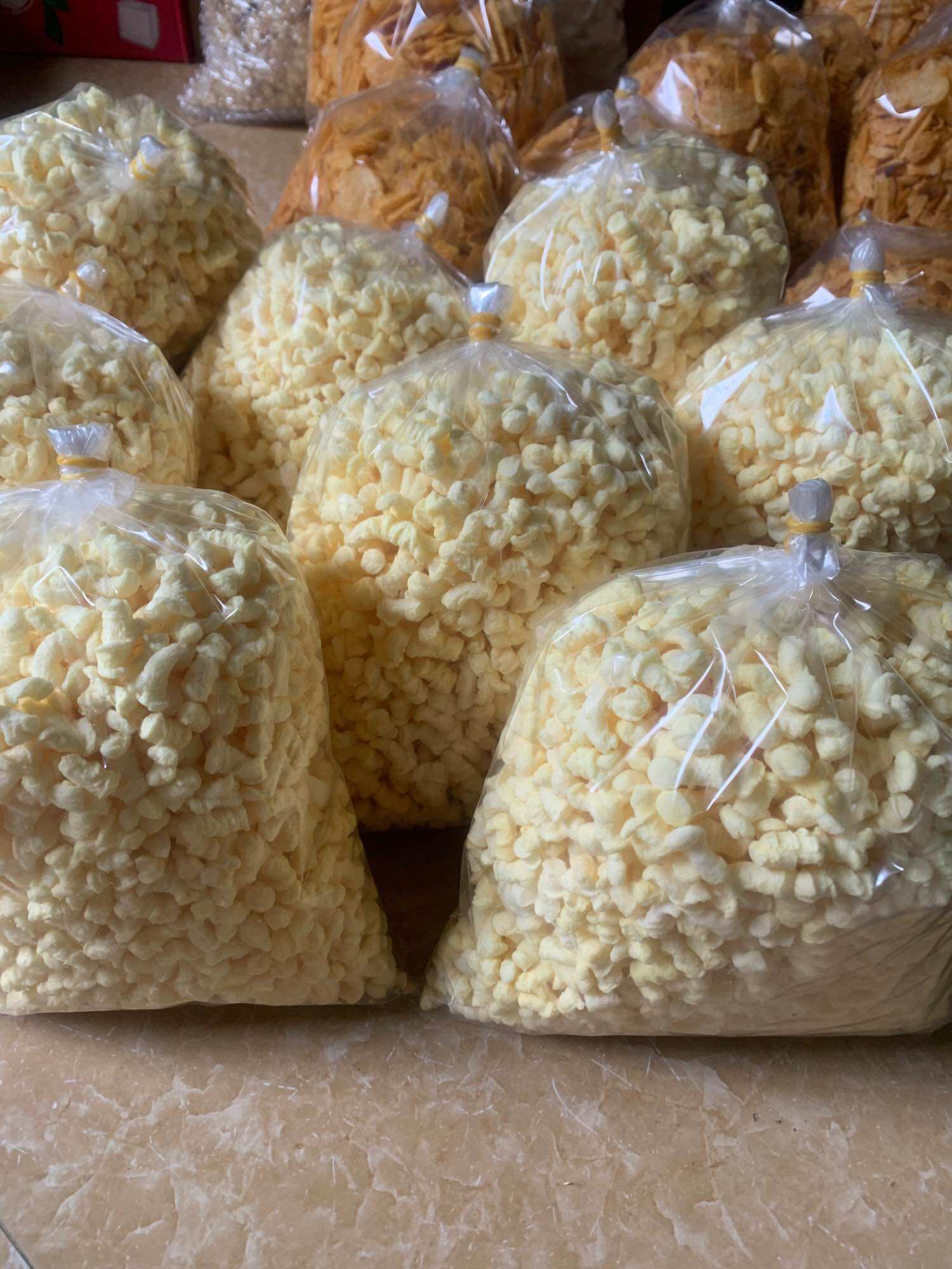 1kg snack Ngô xốc bơ poca