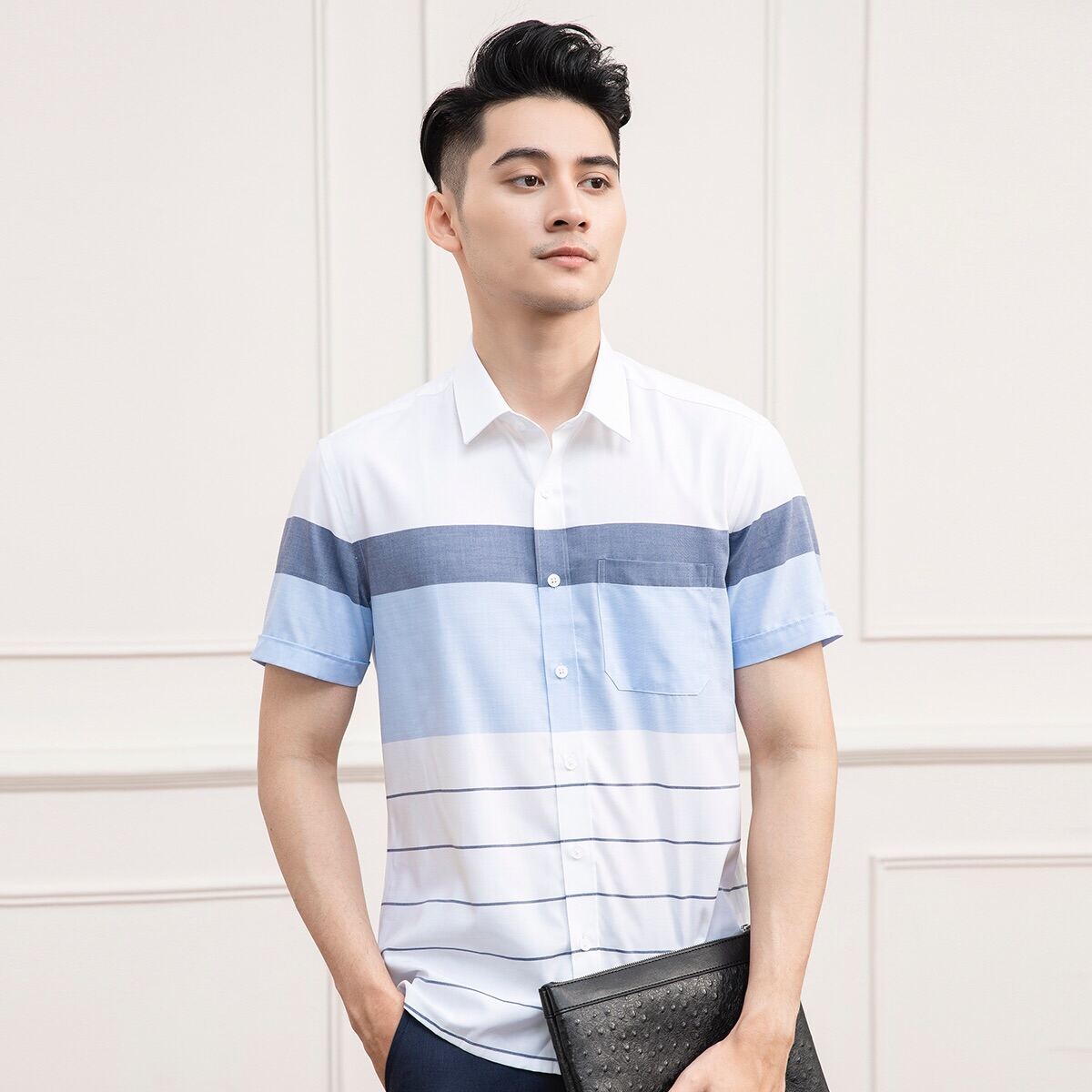 ÁO SƠ MI NGẮN TAY NAM ARISTINO ASS112S1