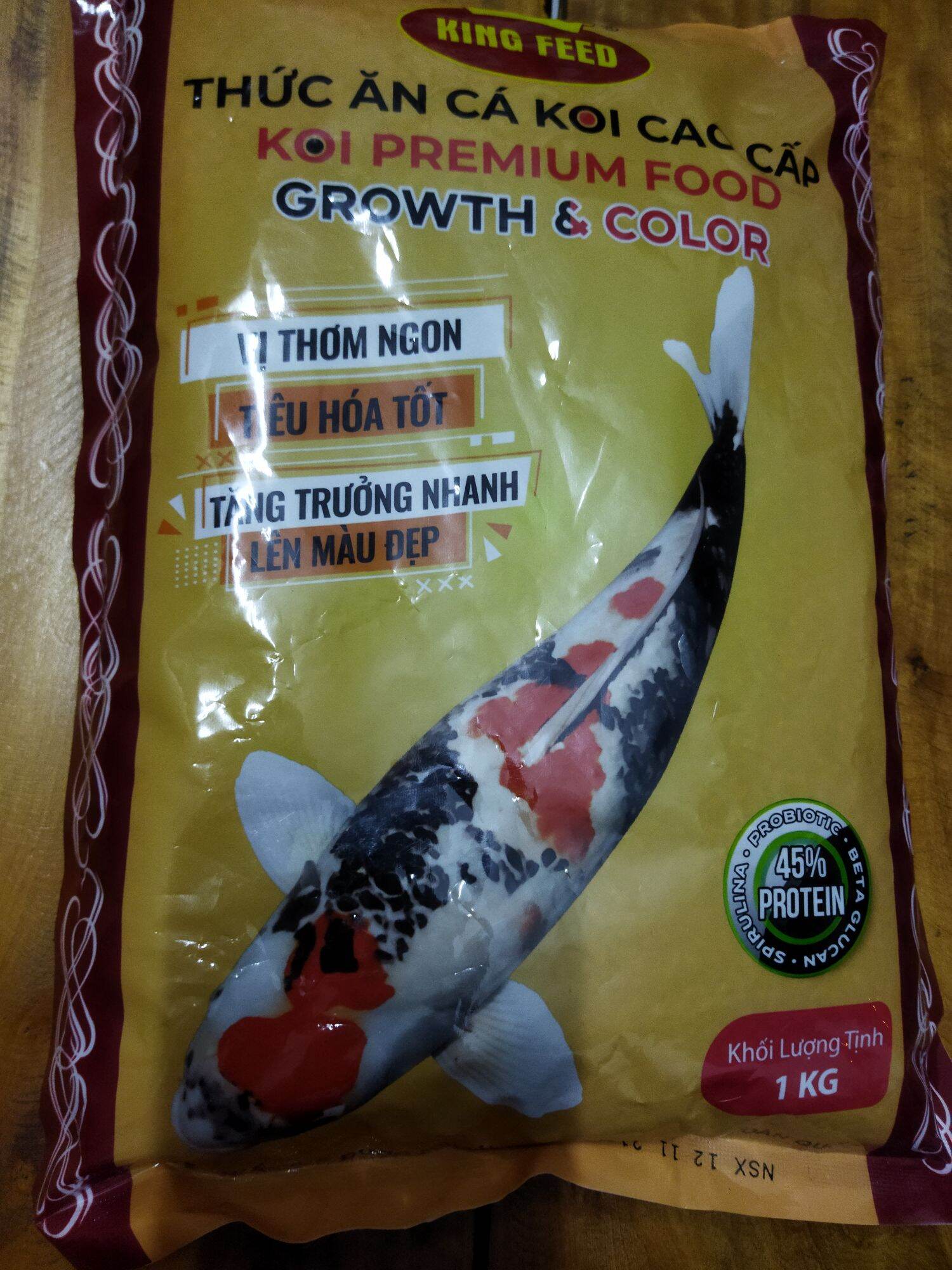 Cám cá koi cao cấp king feed 45% đạm bao 1kg