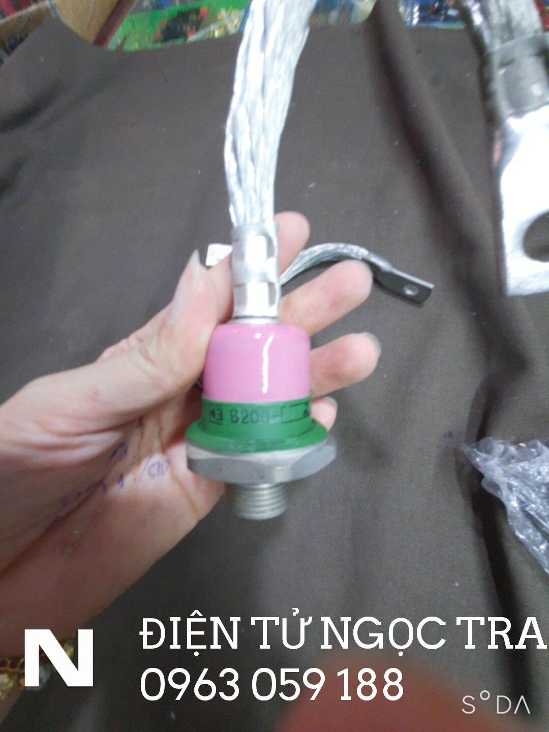 ( HÀNG MỚI VỀ) Diot  Nga 200A - Giá 1 Cái