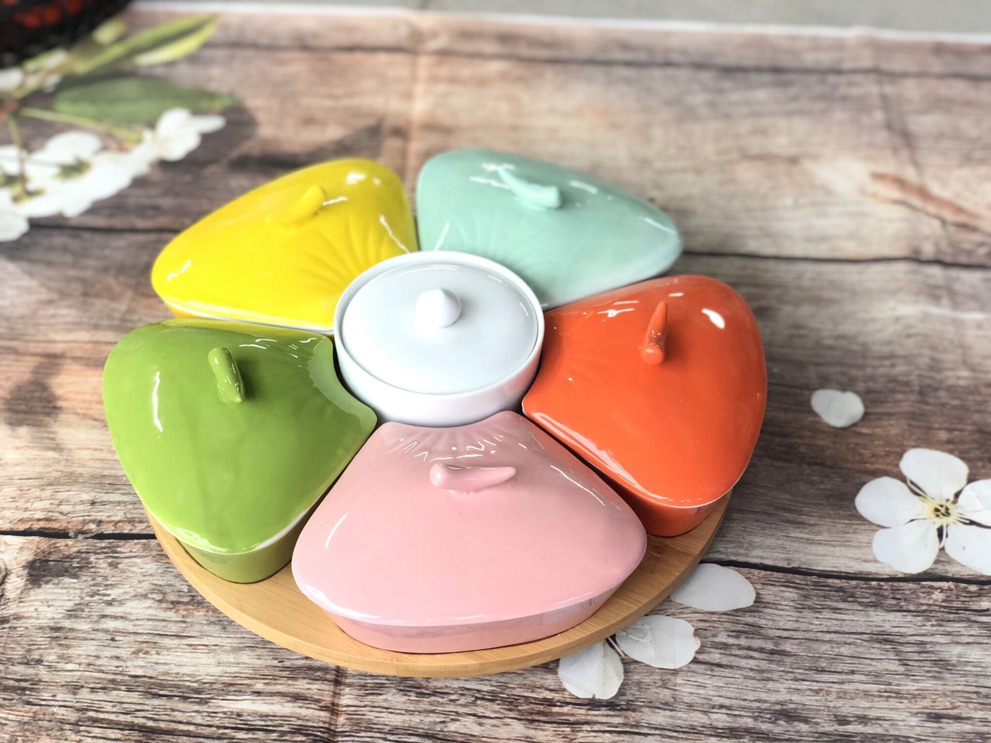 Khay đựng mứt- bánh kẹo . Gốm sứ Bát Tràng