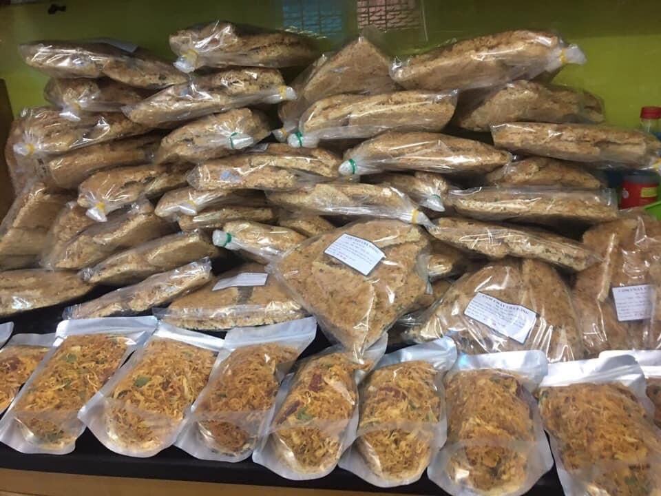 Gf khô lá chanh