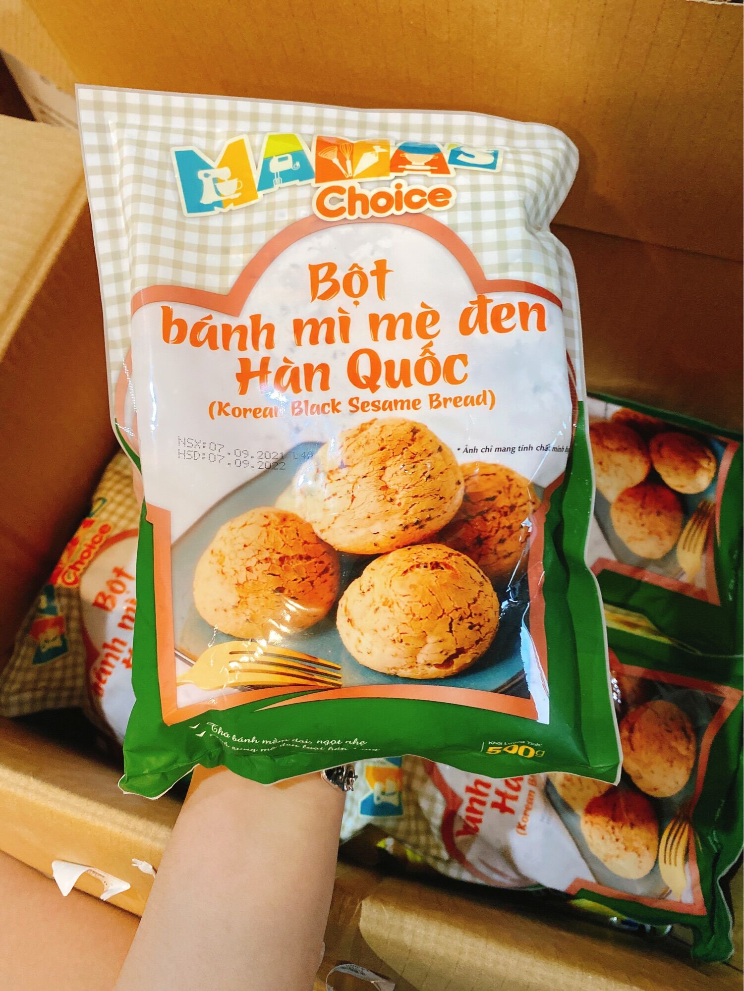 Bánh mì mè đen hàn quốc