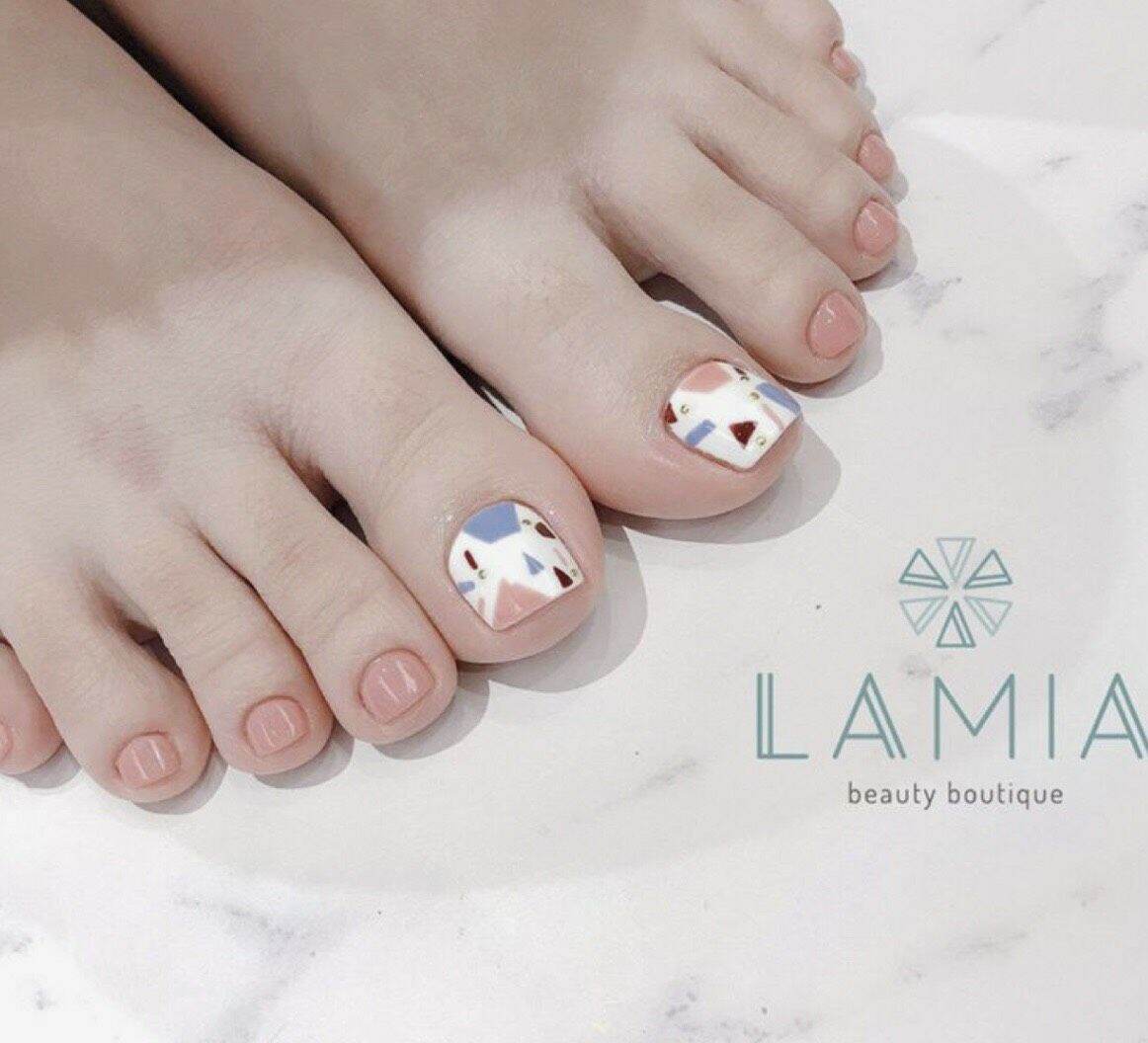 A2 Nailbox / Bộ 24 móng úp chân thiết kế sẵn/ móng chân giả giá rẻ màu hồng nude