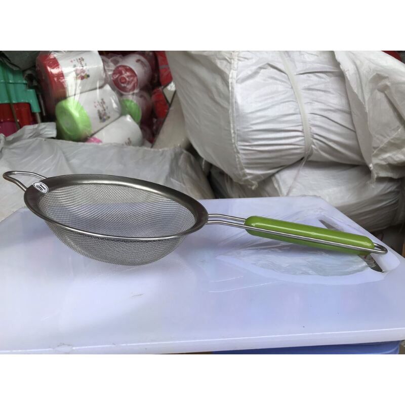 Rây lọc bột/cháo/thức ăn dặm/hoa qủa cho bé(cán xanh)