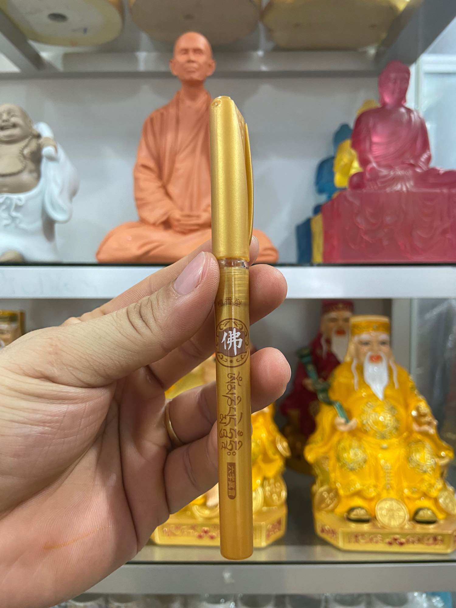 Bút dạ vẽ tranh Phật