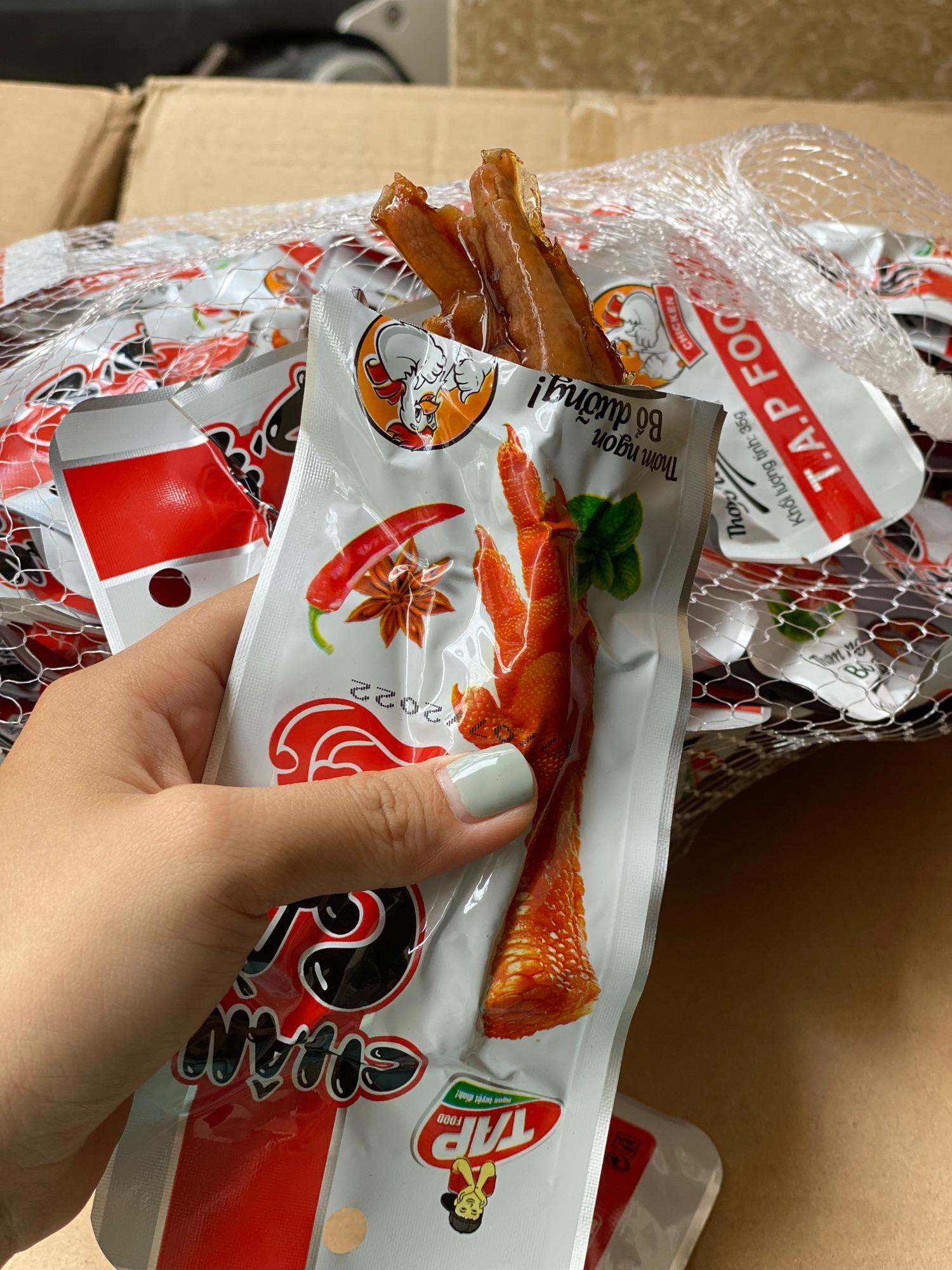 Chân gà Việt Nam cay nhẹ 1 cái