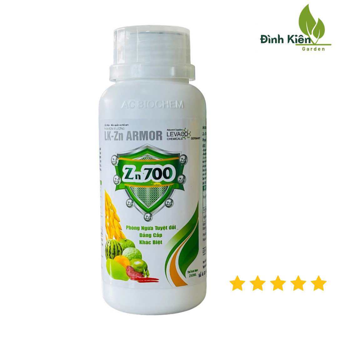 Phân bón vi lượng Zn 700 IFARM (chai 250ml)