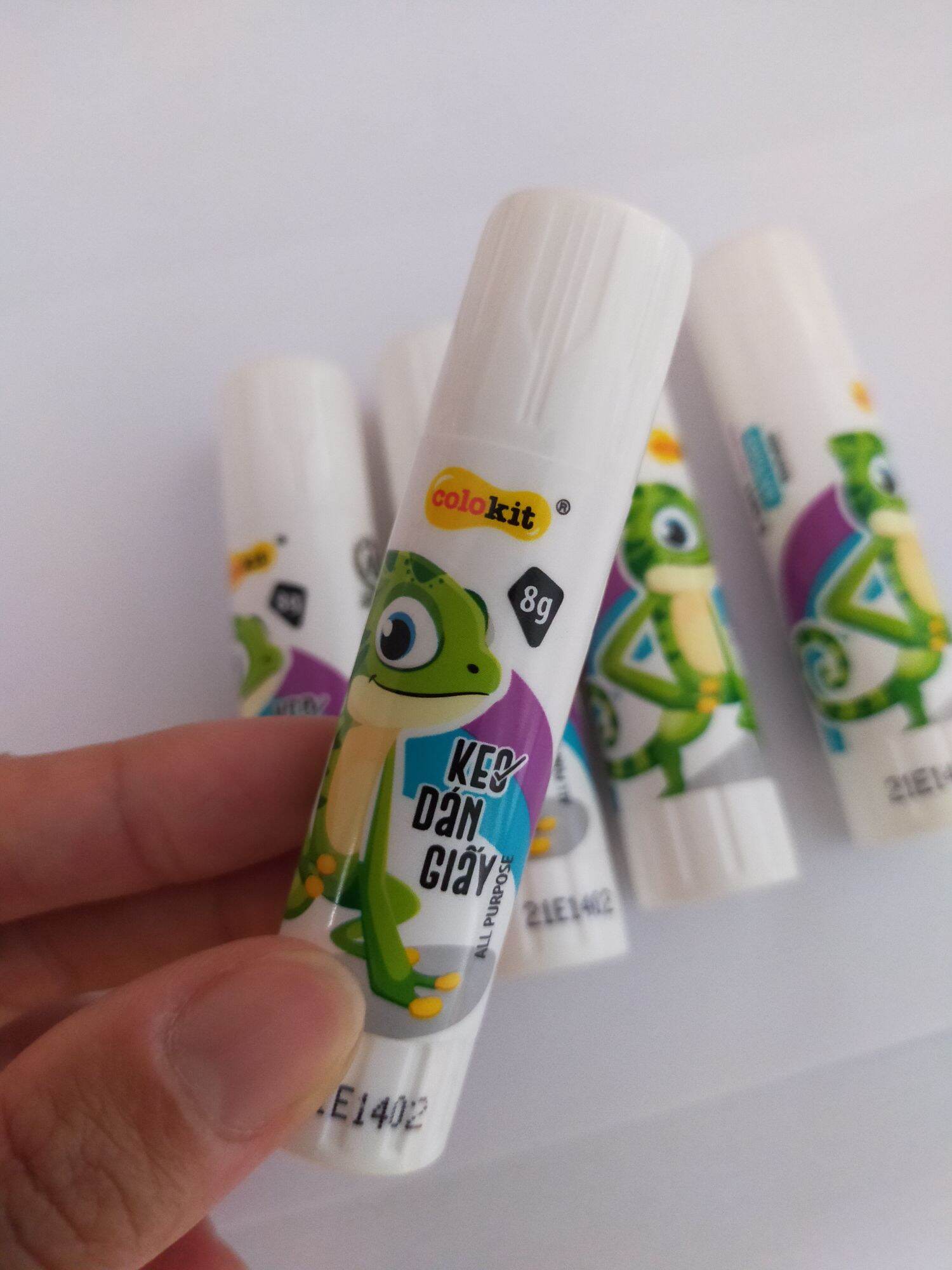 1Cái   Hồ  Khô  Dán  Giấy
