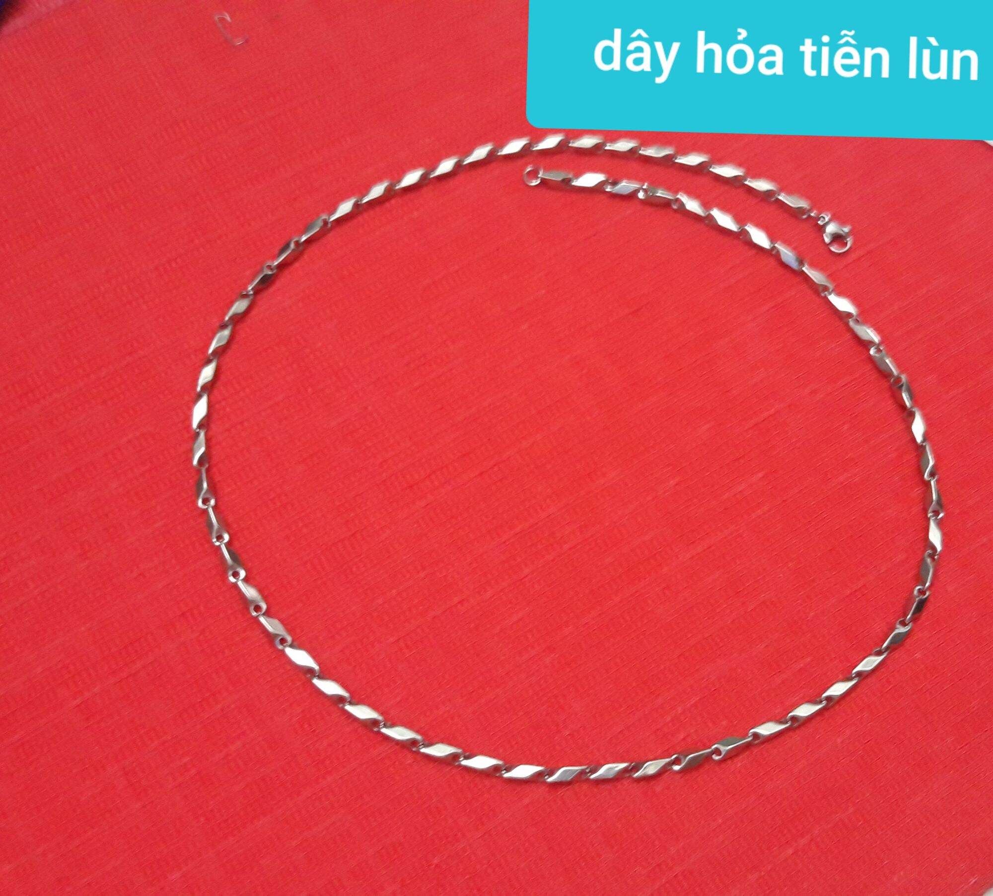 Dây hỏa tiễn lùn - dây chuyền inox sáng bóng