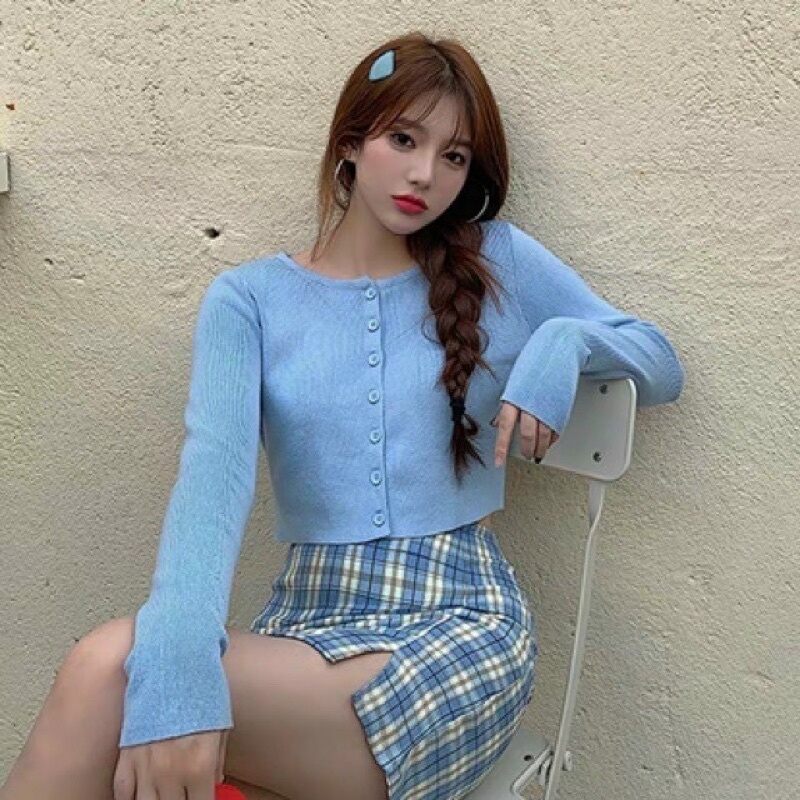 ÁO KIỂU TAY DÀI CROPTOP CÀI NÚT ĐANG HOT