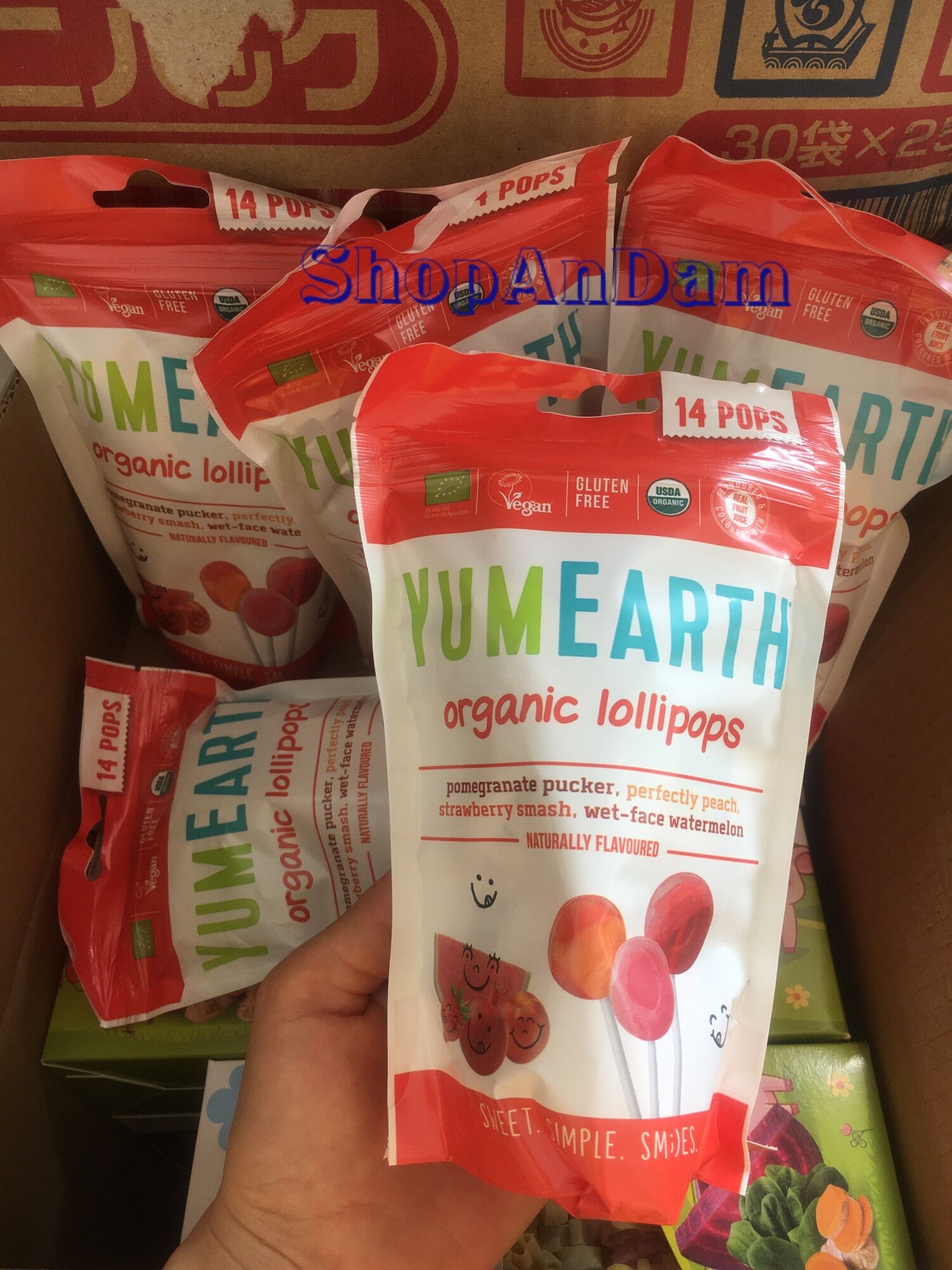 Kẹo Mút Hữu Cơ Trái Cây Yum earth Organic Lollipops-Kẹo Mút Cho Bé