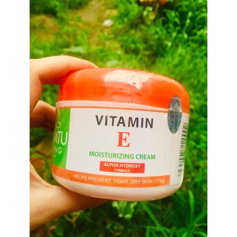 Kem massage dưỡng da giữ ẩm vitamin e