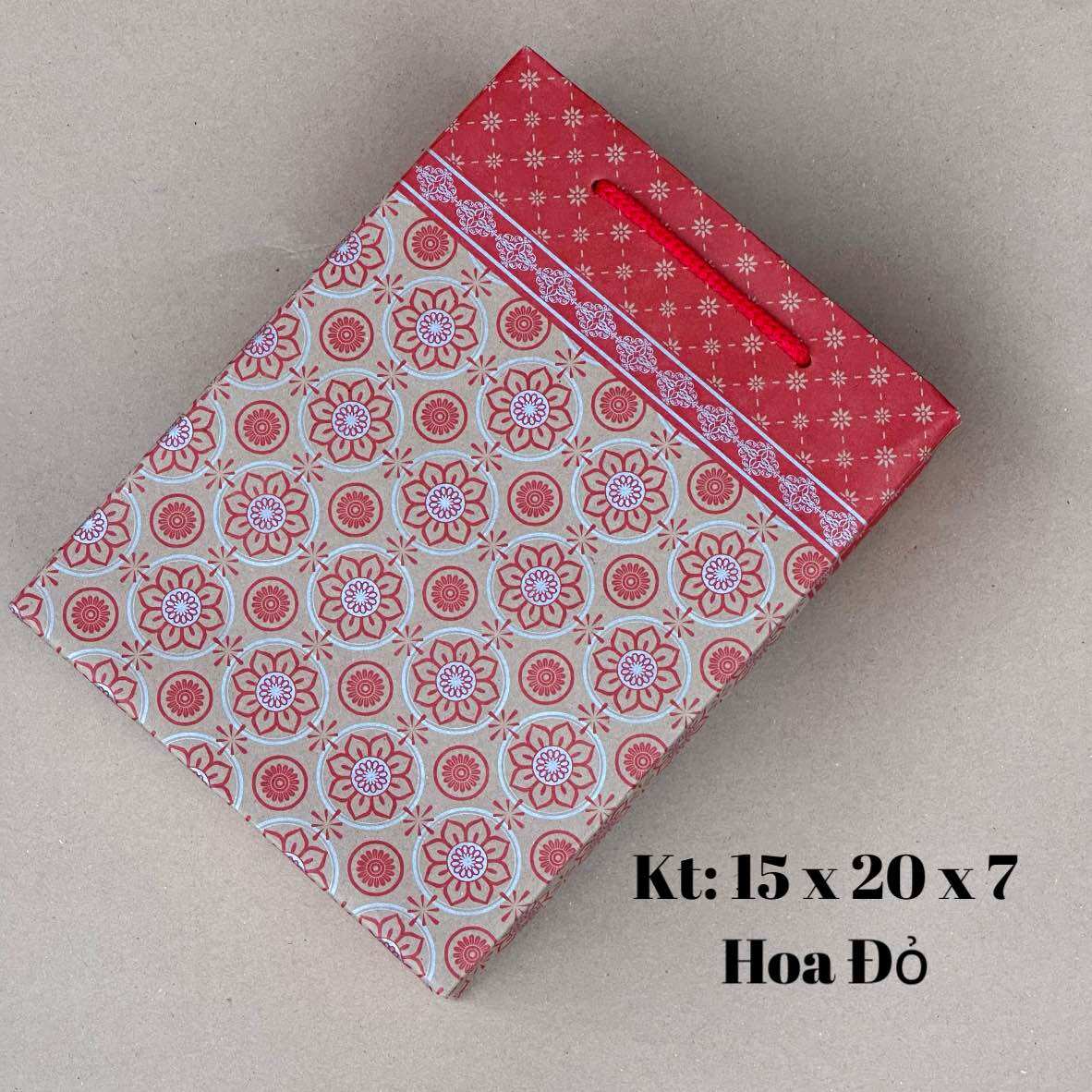 Túi giấy đẹp 15 x 20 x 7.combo 50c