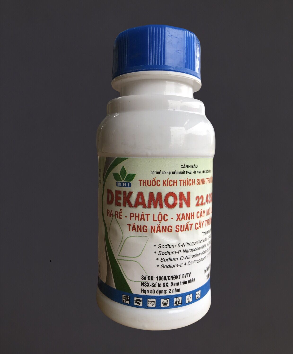 Phân bón lá kích thích sinh trưởng Dekamon 22.43SL 100ml
