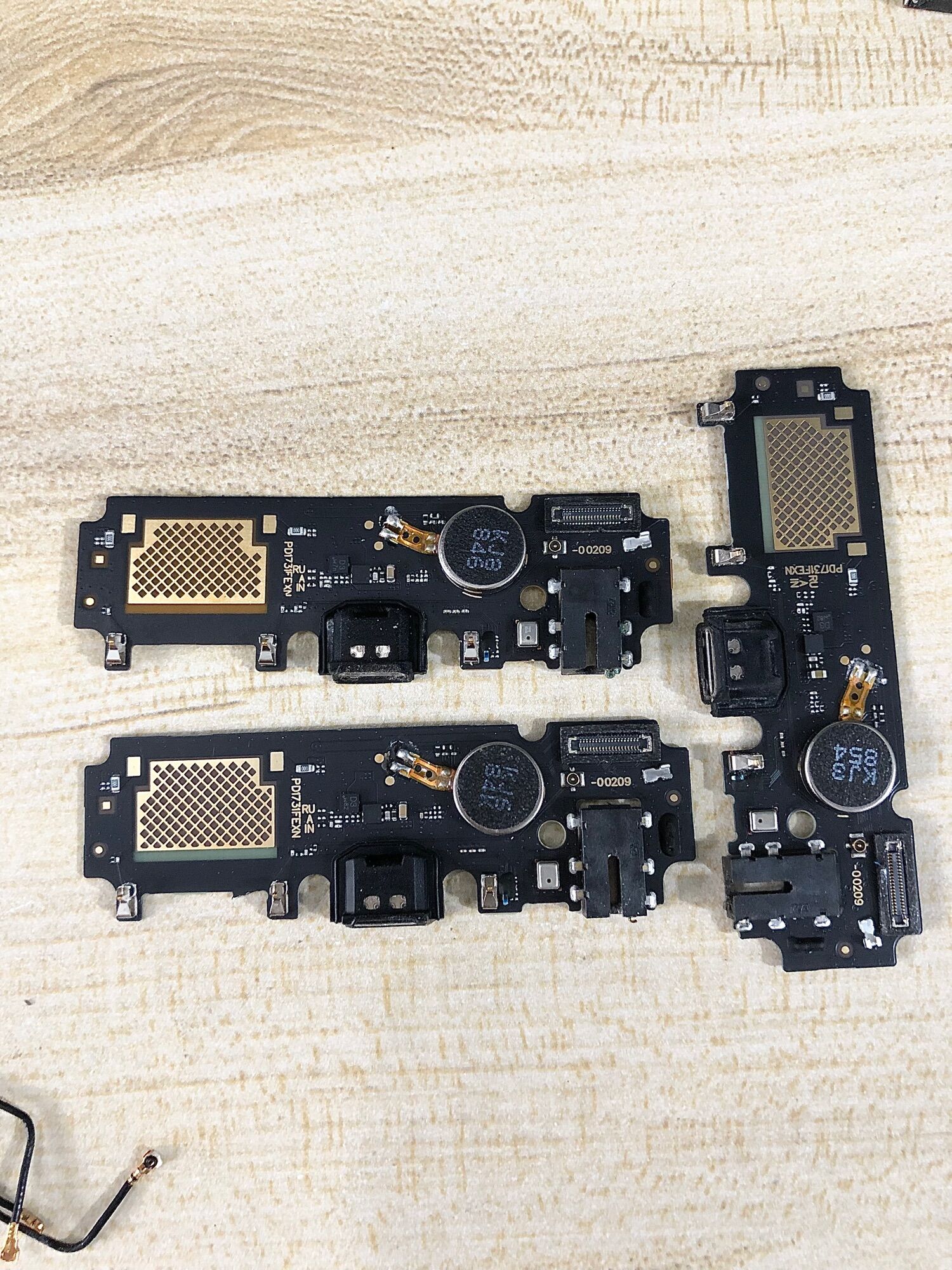 Linh kiện trong vivo y71 zin hàng cao cấp , loa trong , cụm tai nghe ,mic ,…