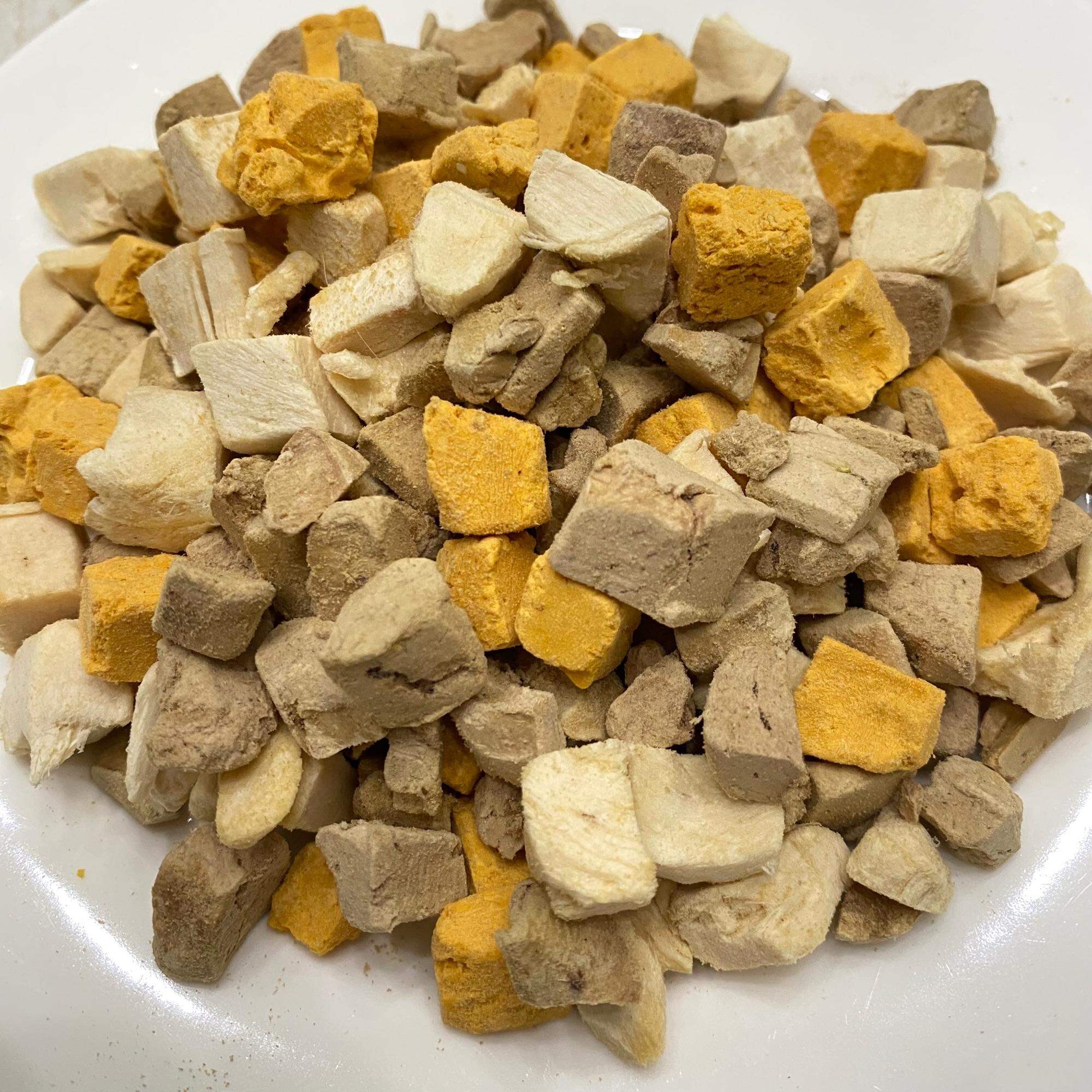 500g Thịt Sấy Khô 3 Loại Gan Gà, Trứng gà,  Ức Gà Viên cho chó mèo