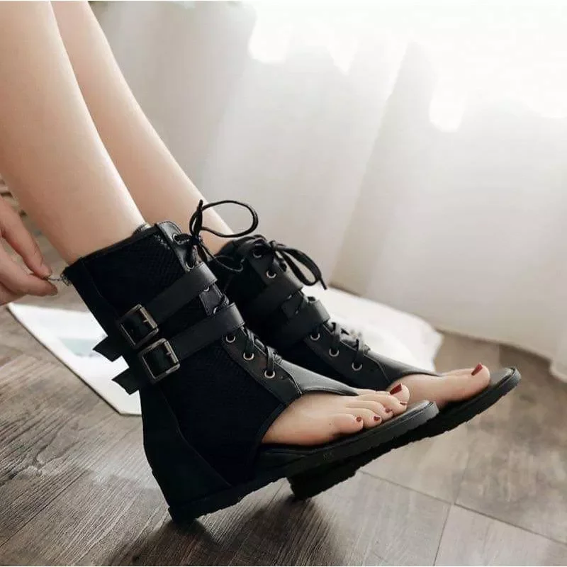 Giày boots Nữ xỏ ngón 2 khóa đế độn cổ lửng