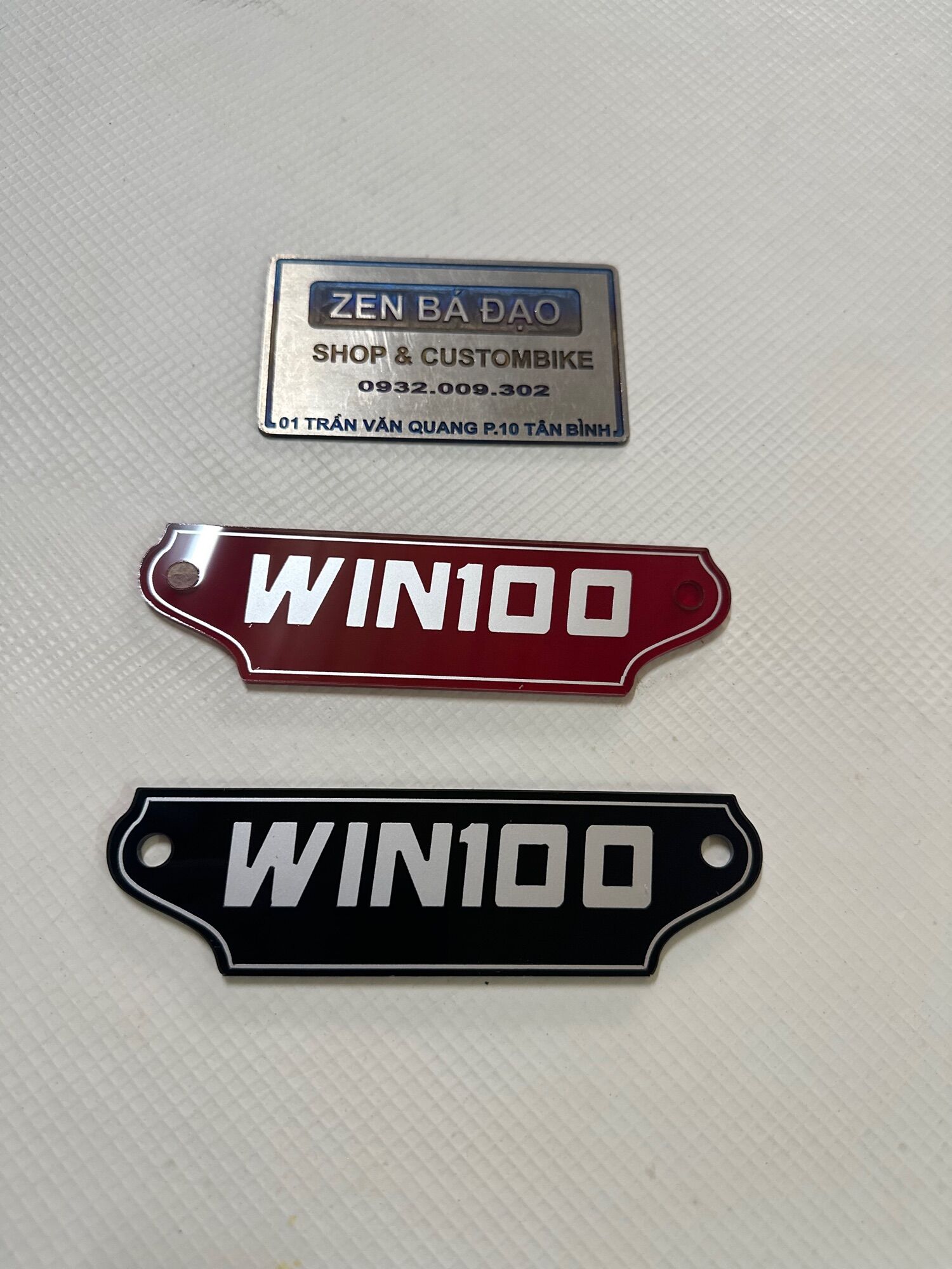 Logo chảng ba win 100