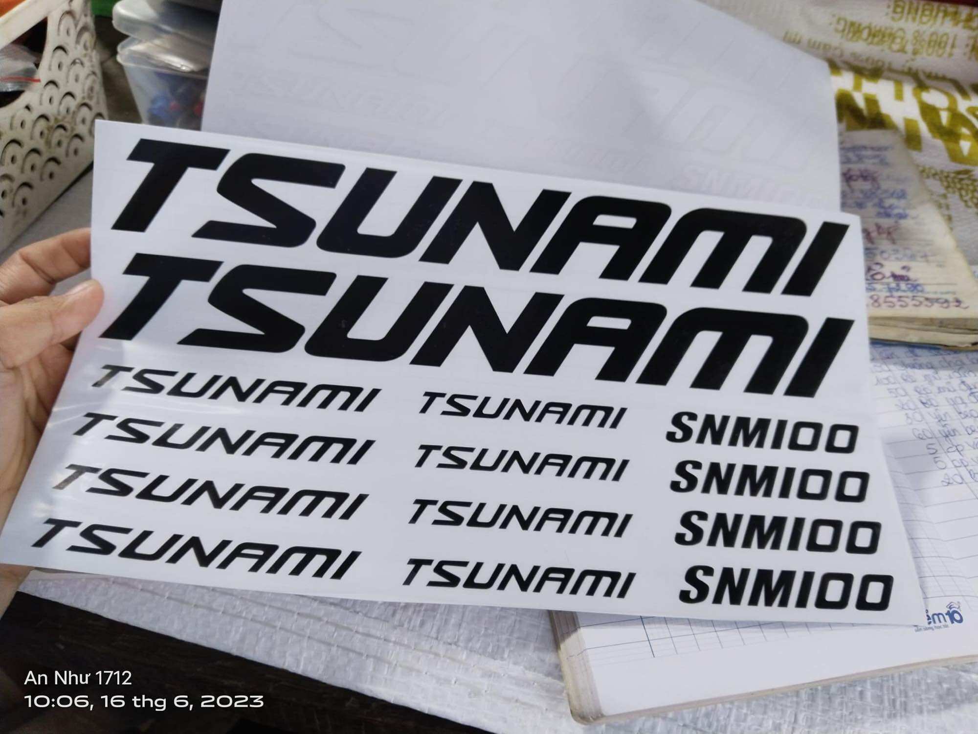 Tem DECAL Dán Sườn Xe Đạp FixedGear TSUNAMI SKREAM CINELLI DOSNOVENTA