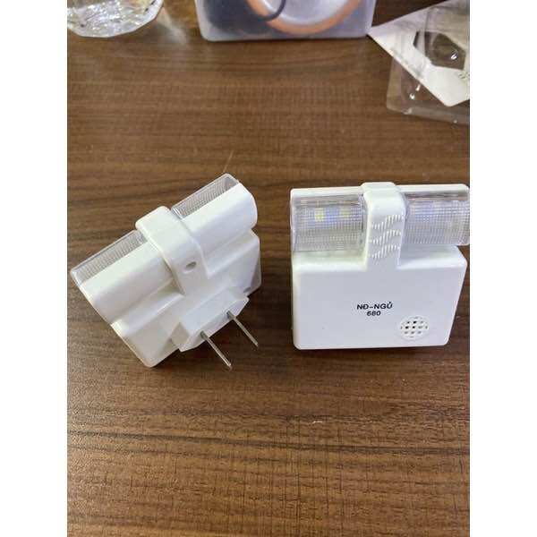 ĐÈN NGỦ CẢM ỨNG VUÔNG