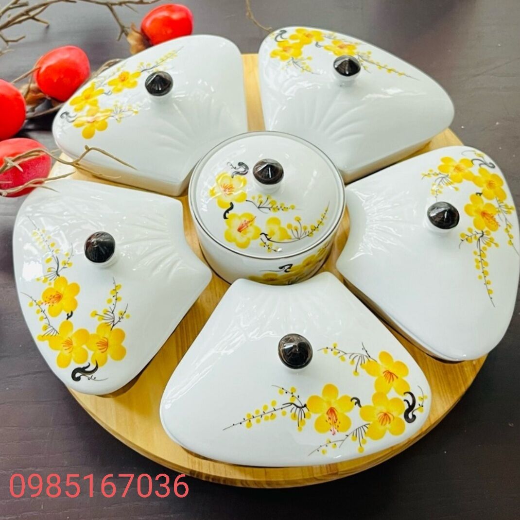 Khay đựng bánh mứt kẹo tết đường kính 32cm kèm khay gỗ.Hàng sứ Bát Tràng