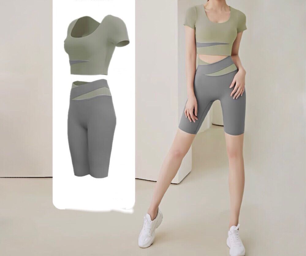 Bộ đồ thể thao đùi ngố nữ