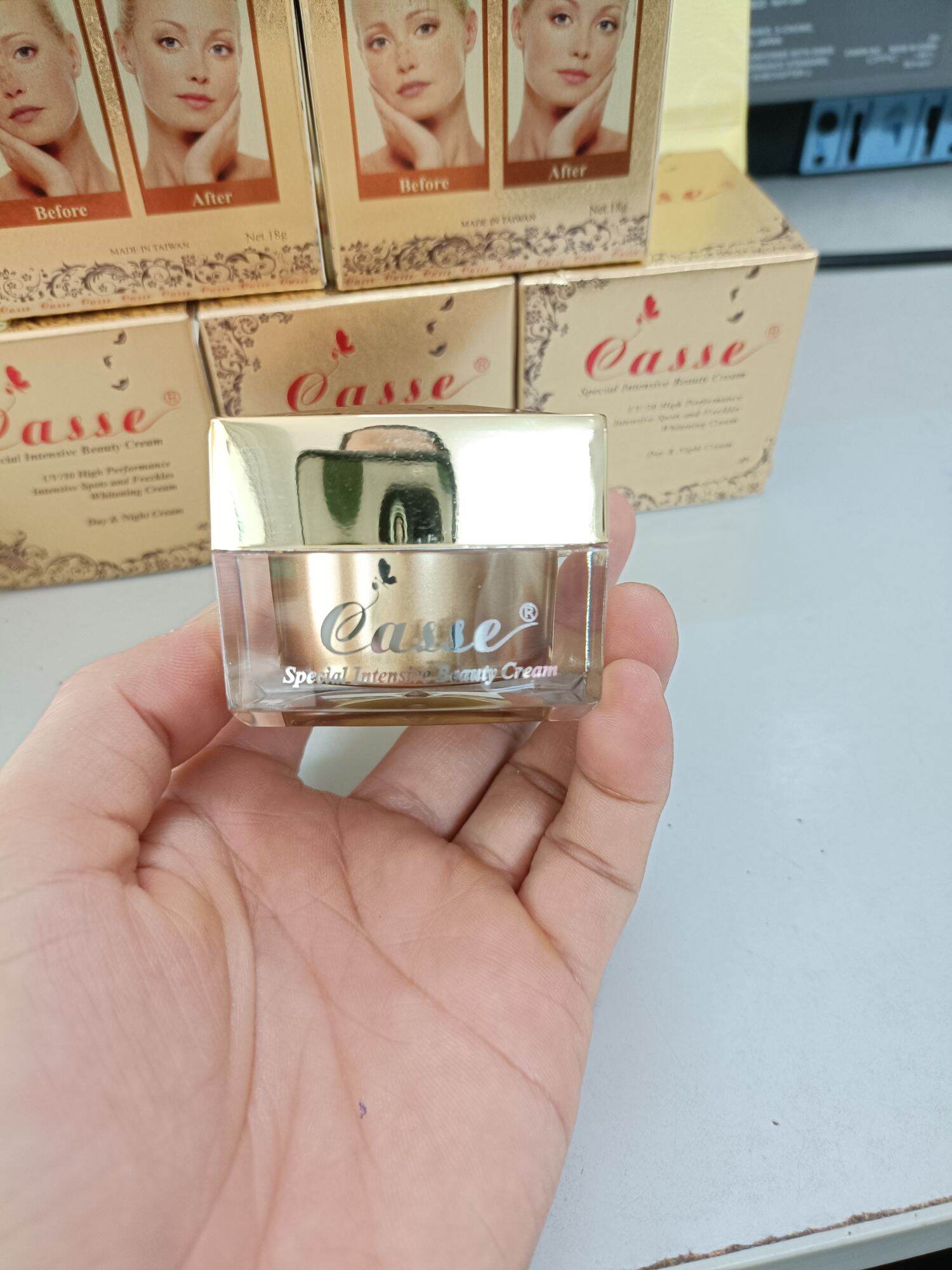 Kem Làm trắng da mờ thâm nám Casse