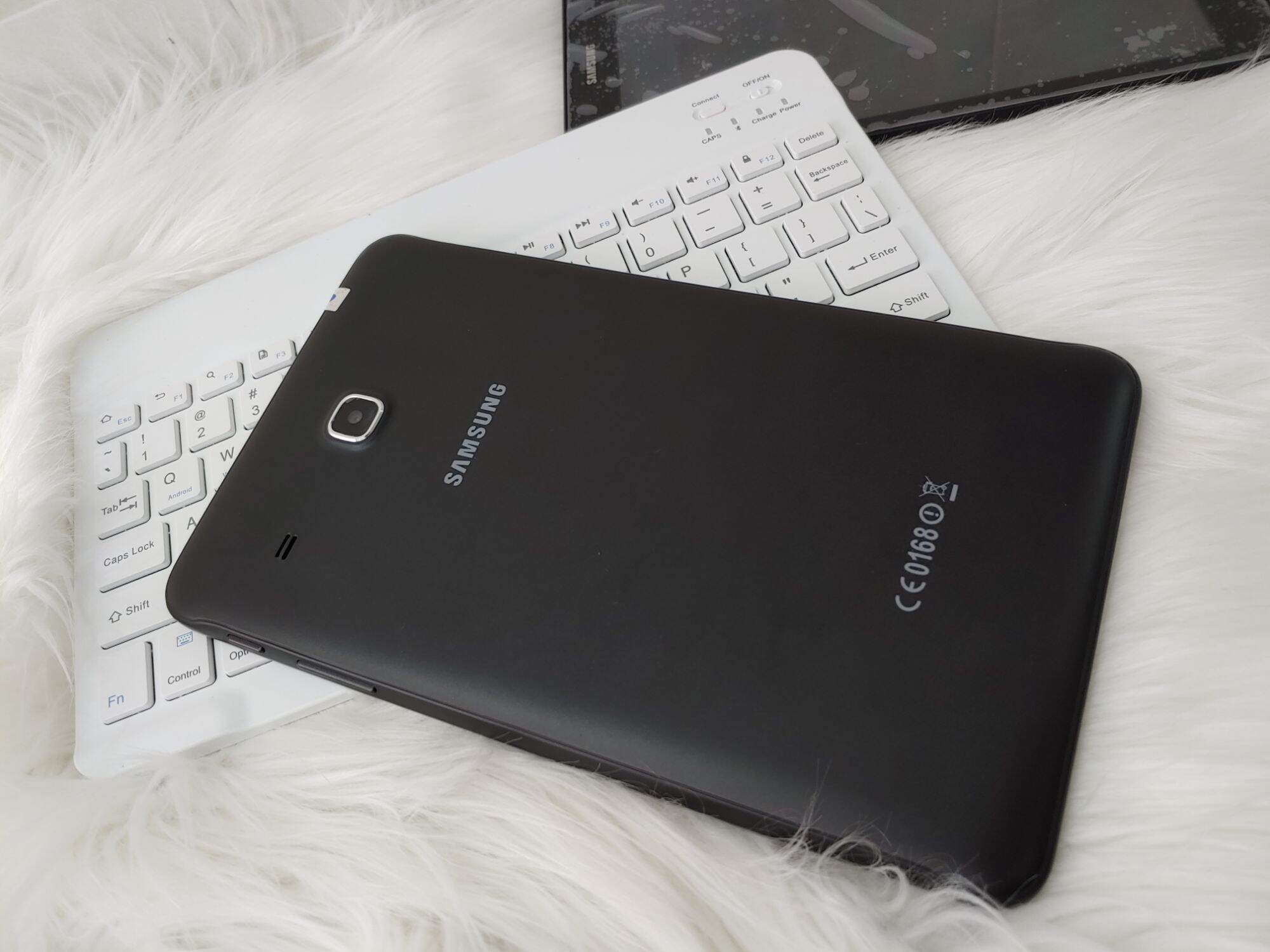 Samsung Tab E 8 inh(Lắp sim 4g wifi ) pin khỏe học online cả ngày