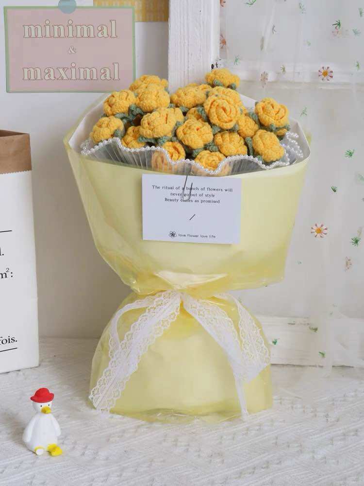 Hoa hồng mini bằng len handmade