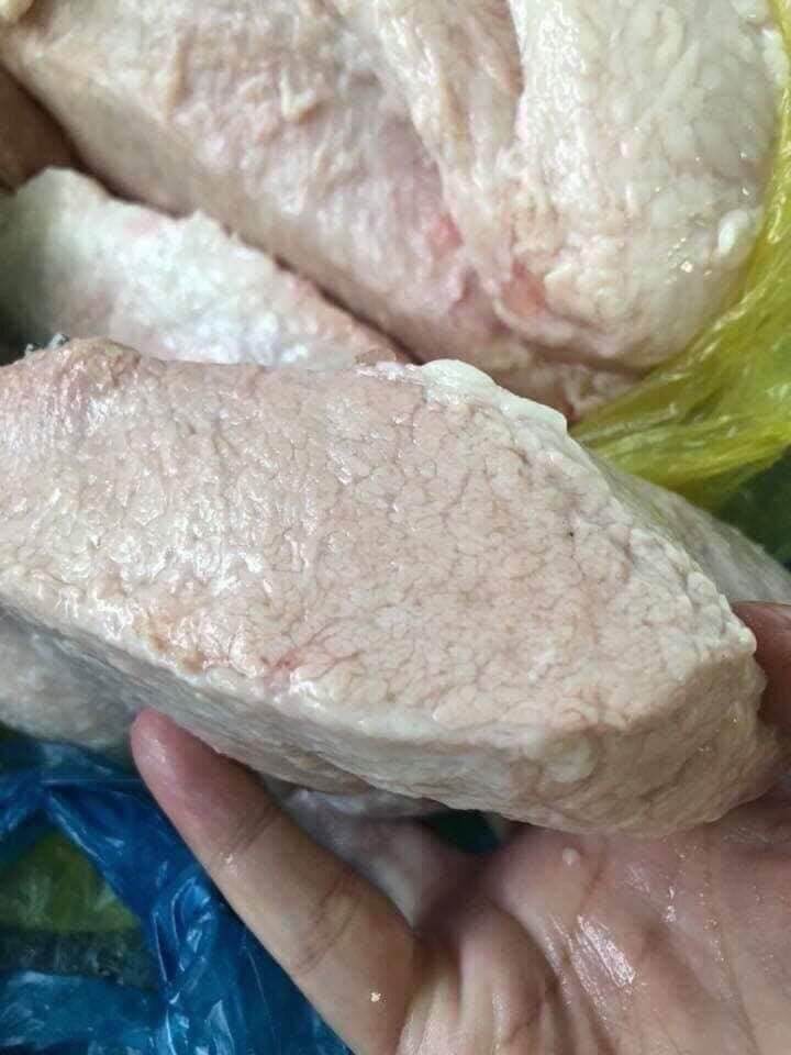 1 hộp Vú Heo ướp chao 500gr (giao nhanh tphcm)