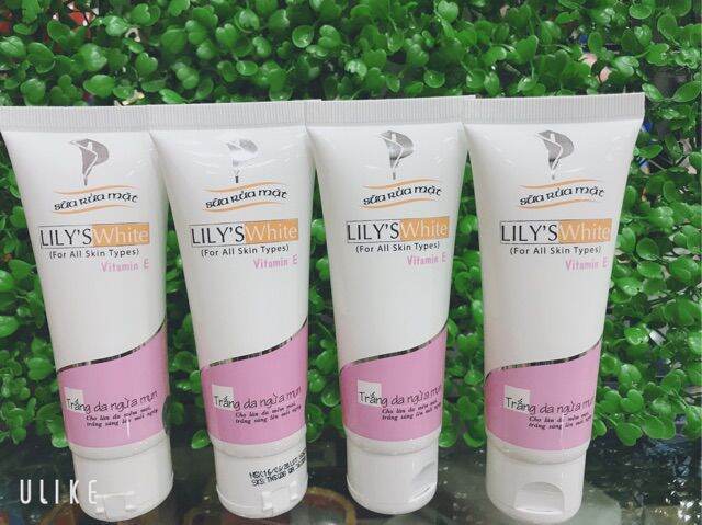 Sữa rửa mặt Lily's White trắng da ngừa mụn (50gr)