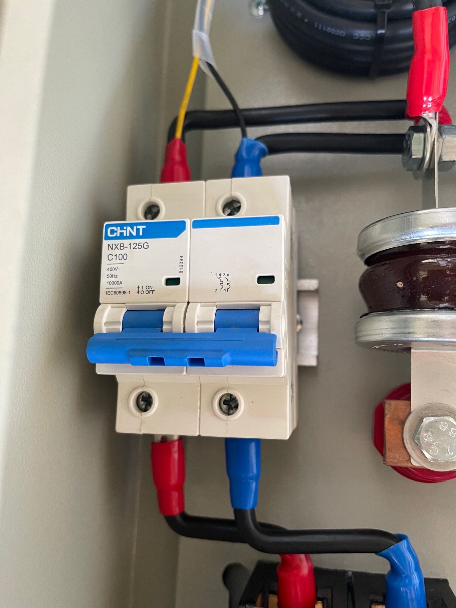 Tủ Cắt Lọc Sét 1P - 100A