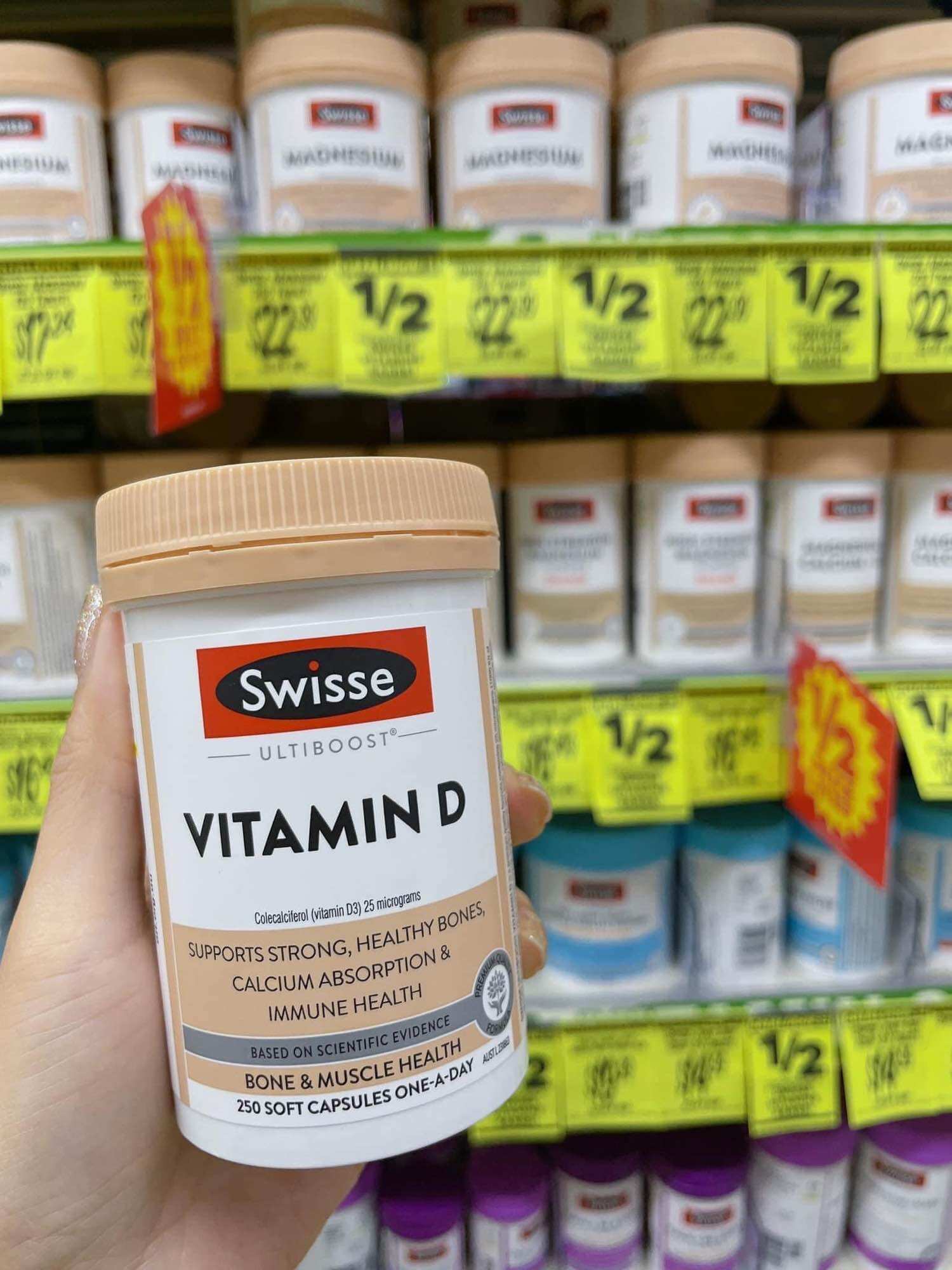 (Hàng Úc) Viên uống Swisse Ultiboost Vitamin D 400 viên, bổ sung vitamin D hỗ trợ hấp thụ canxi, giúp hệ xương chắc khỏe