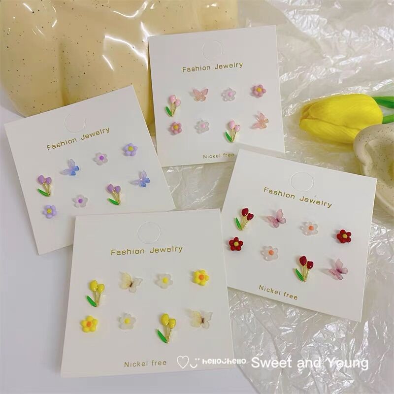 Set 4 đôi bông tai dễ thương