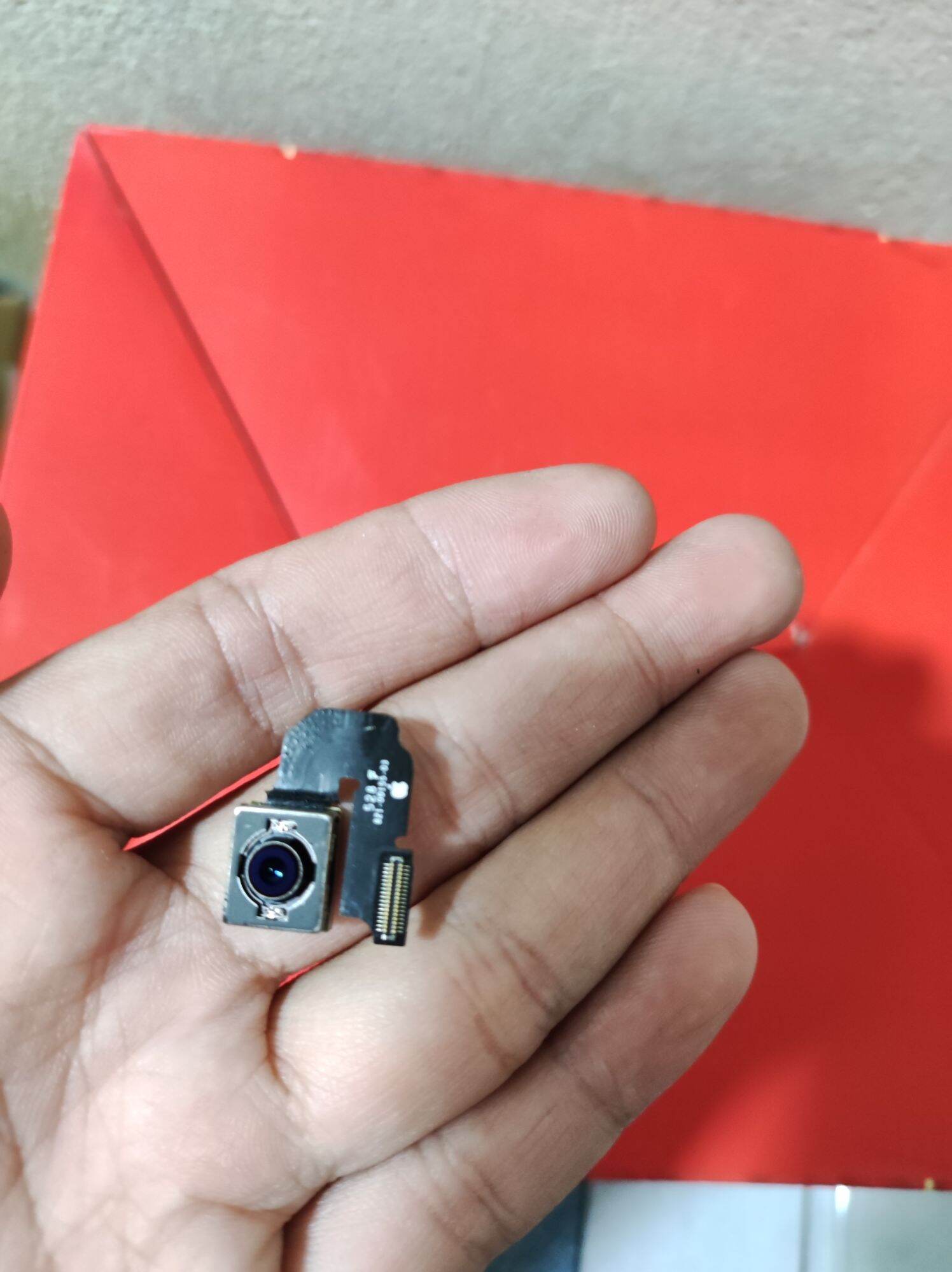 Camera sau i.phone 6s plus zin bóc máy, nét căng đẹp chuẩn.