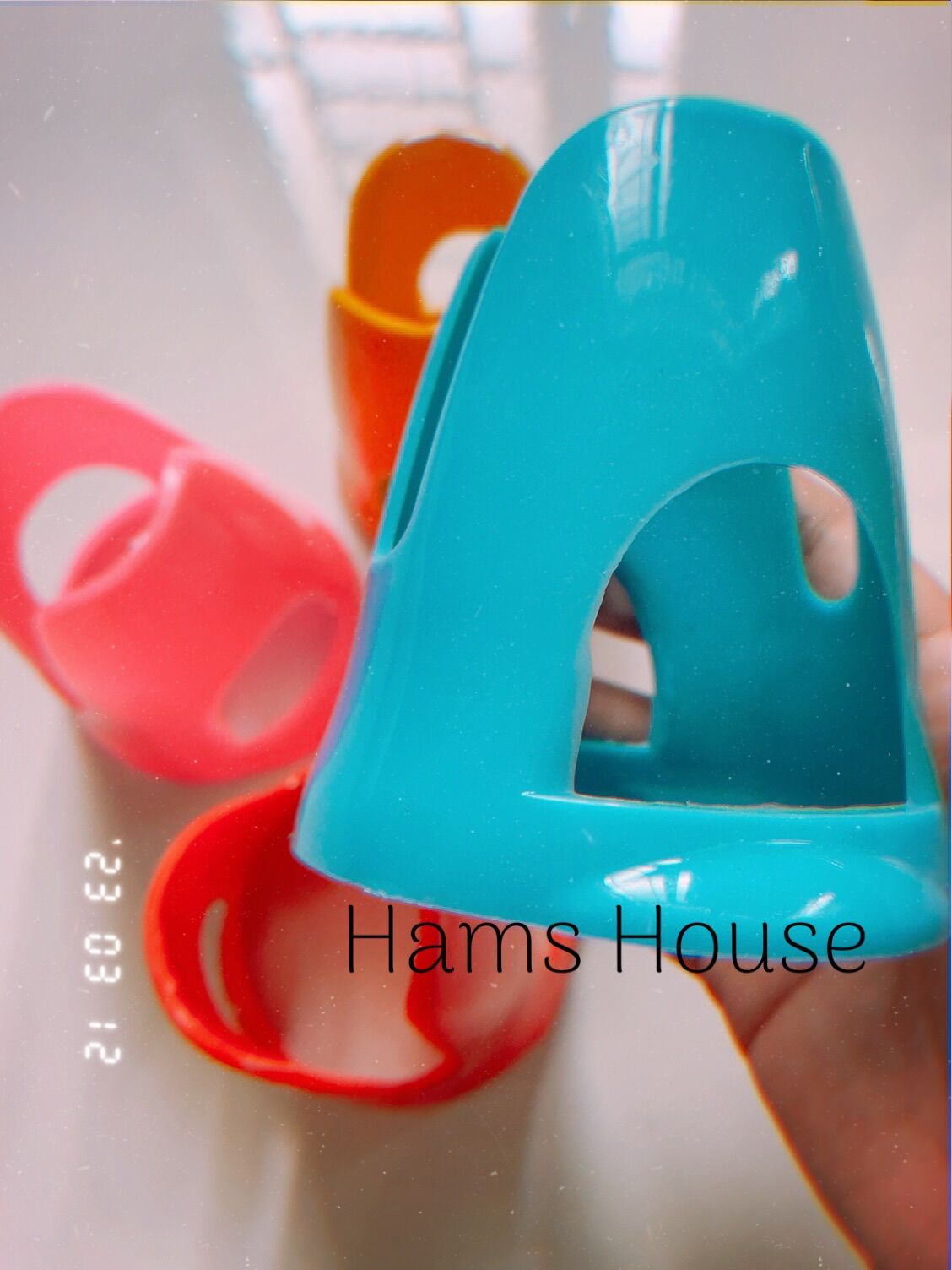 Đế bình nước hamster 2in1