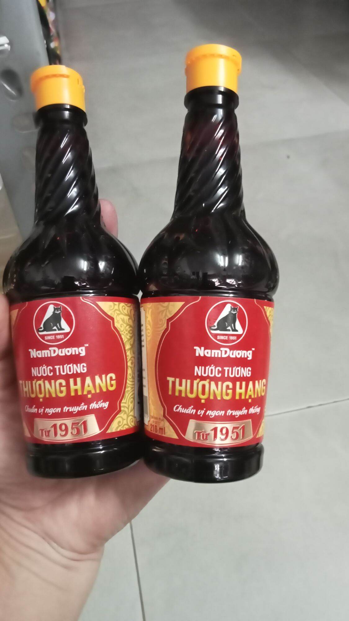 Nước tương thương hạng Nam Dương chai 210ml